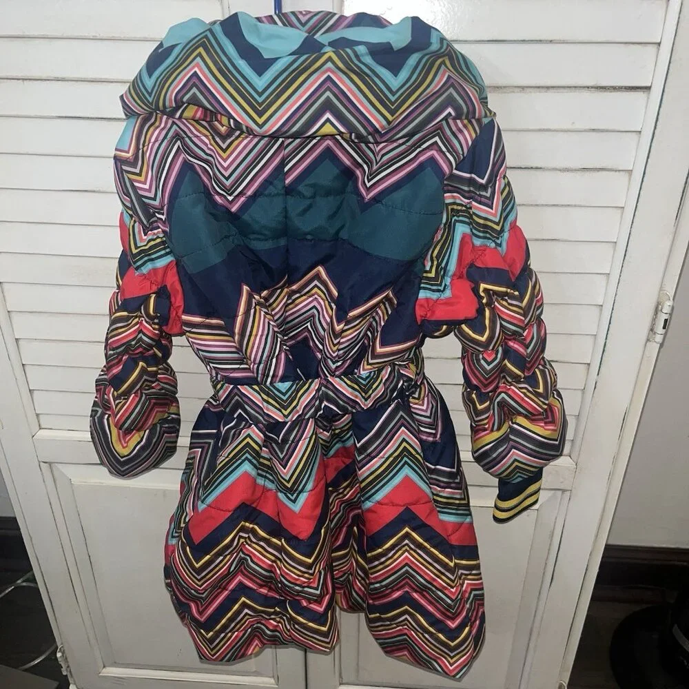 Mim Pi stretch puffer belted coat girls size 4 chevron - Picture 5 of 13